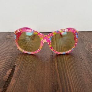 TrueDark Kids blue light blocking glasses.